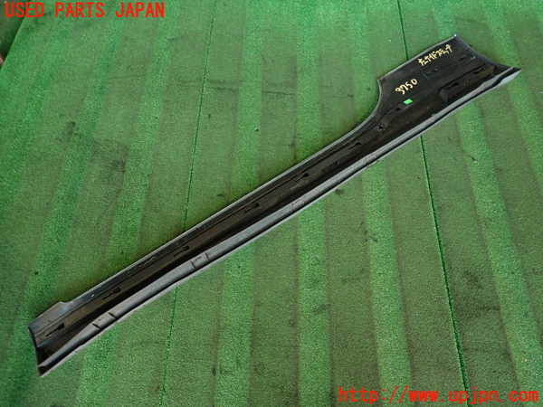 2UPJ-9237501390]アバルト・595(312142)右サイドステップ ジャンク_5
