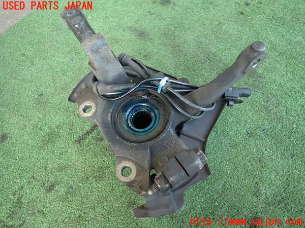 2UPJ-9237504290]アバルト・595(312142)右フロントナックルハブ 中古_2