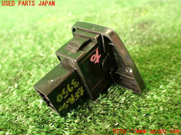 2UPJ-9237506240]アバルト・595(312142)右パワーウィンドウスイッチ 中古_3