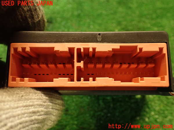 2UPJ-9237506145]アバルト・595(312142)エアバッグコンピューター 中古_3