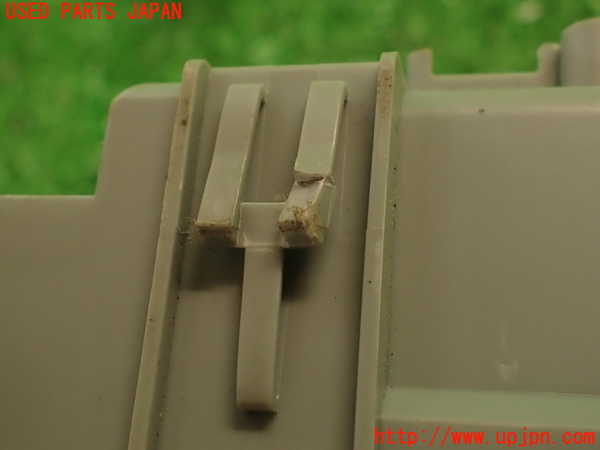 2UPJ-9237506742]アバルト・595(312142)ヒューズボックス2 中古_3