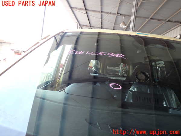 2UPJ-9237511195]ルノー・カングー(KFKH5H)フロントガラス 中古(43R-010619)_2