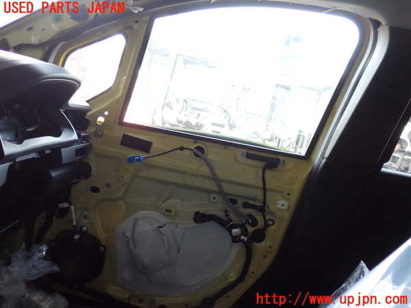 2UPJ-9237511230]ルノー・カングー(KFKH5H)右前ドア (ジャンク品) 中古(43R-000929)_4