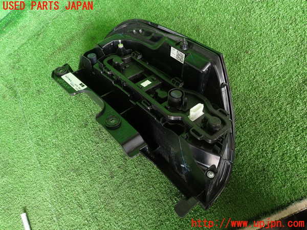 2UPJ-9237511536]ルノー・カングー(KFKH5H)左テールランプ 中古_2