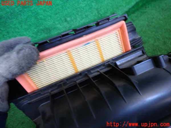 2UPJ-9237512560]ルノー・カングー(KFKH5H)エアクリーナーボックス 中古_3