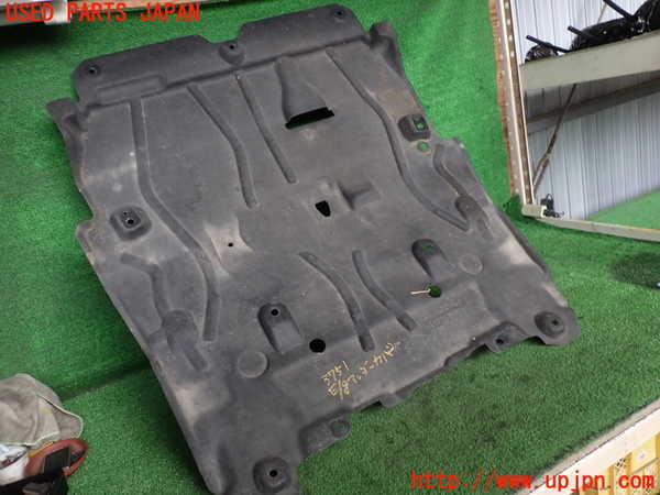 2UPJ-9237512170]ルノー・カングー(KFKH5H)エンジンアンダーカバー 中古_2