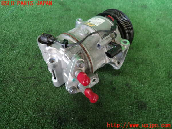 2UPJ-9237516025]ルノー・カングー(KFKH5H)エアコンコンプレッサー 中古_2