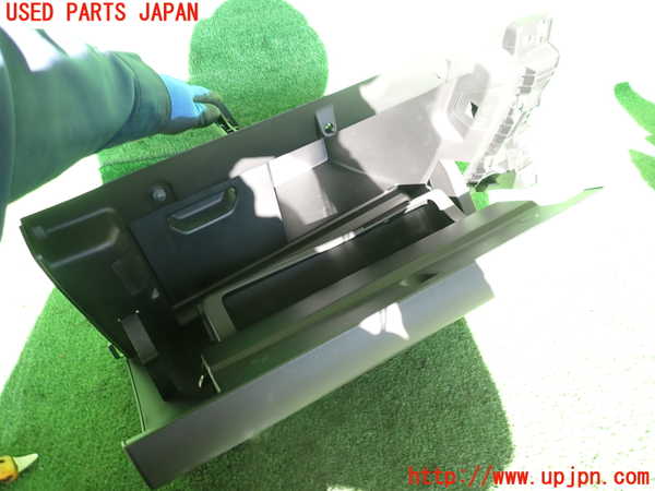 2UPJ-9237517516]ルノー・カングー(KFKH5H)グローブボックス1 中古_2
