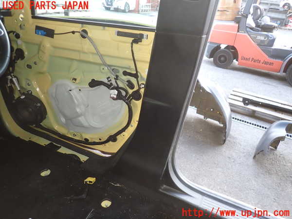 2UPJ-9237517665]ルノー・カングー(KFKH5H)右センターピラートリム 中古_3