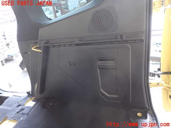 2UPJ-9237517675]ルノー・カングー(KFKH5H)右リアピラートリム 中古_3