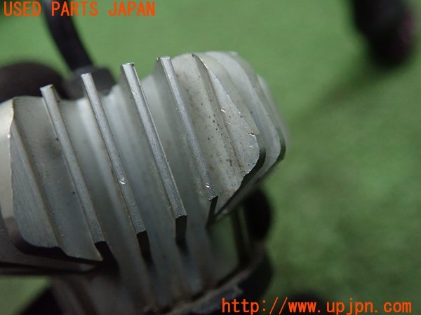 3UPJ=9237520505]VW up! GTI(AADKR)社外 LEDバルブ フォグランプ H4 中古_4