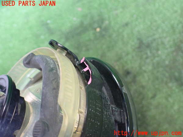 2UPJ-9237521182]VW up! GTI(アップ GTI)(AADKR)左フォグ (ジャンク品) 中古_4