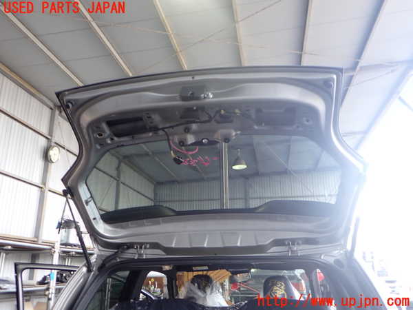2UPJ-9237521566]VW up! GTI(アップ GTI)(AADKR)バックドア リアゲート ハッチ (43R-001108) 中古_4