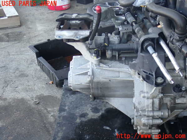 2UPJ-9237523200]VW up! GTI(アップ GTI)(AADKR)ミッション MT DKR 中古_2