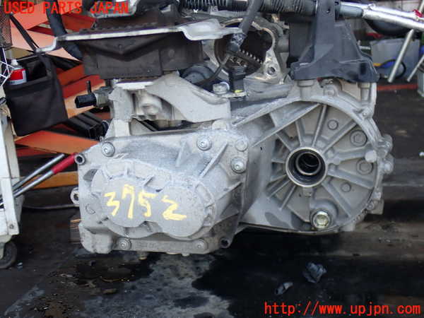 2UPJ-9237523200]VW up! GTI(アップ GTI)(AADKR)ミッション MT DKR 中古_3