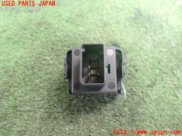 2UPJ-9237526306]VW up! GTI(アップ GTI)(AADKR)スイッチ1 (ライト) 中古_2