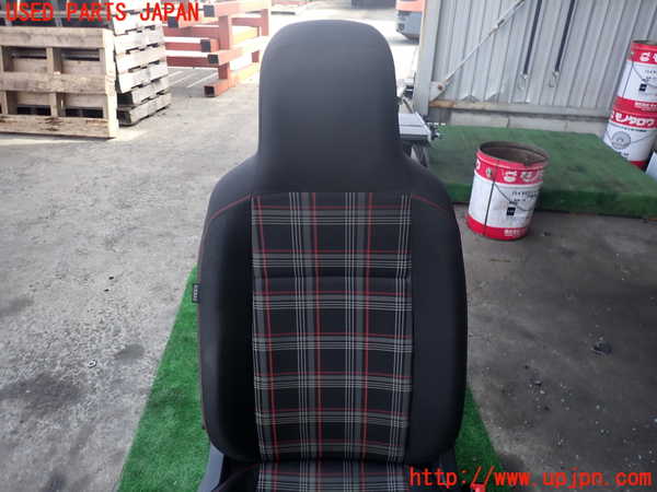2UPJ-9237527035]VW up! GTI(アップ GTI)(AADKR)運転席シート 中古_2