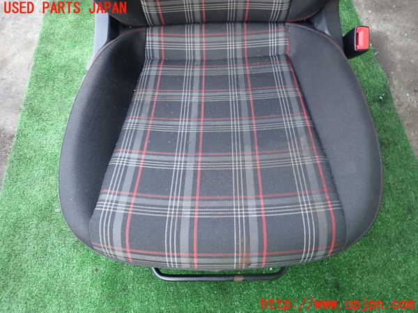 2UPJ-9237527035]VW up! GTI(アップ GTI)(AADKR)運転席シート 中古_3