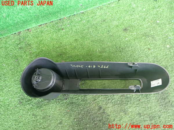 2UPJ-9237527540]VW up! GTI(アップ GTI)(AADKR)センターコンソール 中古_4