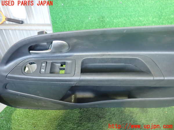 2UPJ-9237521234]VW up! GTI(アップ GTI)(AADKR)右前ドア内張り 中古_3