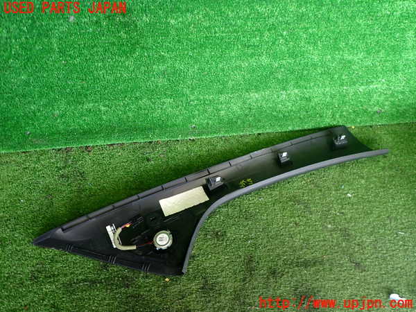 2UPJ-9237527660]VW up! GTI(アップ GTI)(AADKR)左フロントピラートリム 中古_2