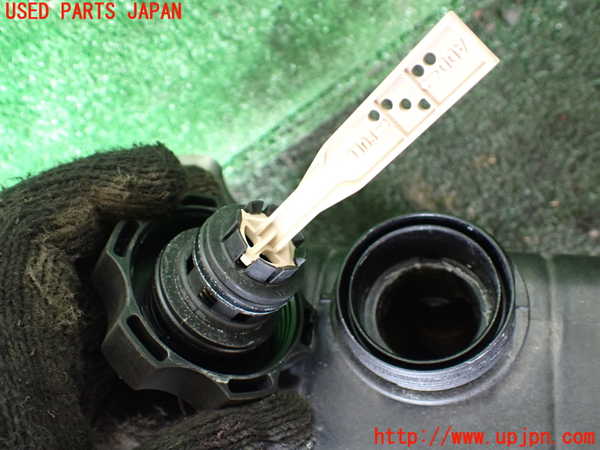 1UPJ-9237532410]ジープ・ラングラー アンリミテッド(JL20L)ラジエータータンク 中古_3