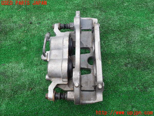 1UPJ-9237534085]ジープ・ラングラー アンリミテッド(JL20L)左フロントキャリパー 中古_2