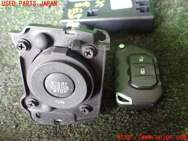 1UPJ-9237536110]ジープ・ラングラー アンリミテッド(JL20L)エンジンコンピューター 中古_4