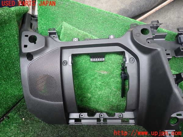 1UPJ-9237537505]ジープ・ラングラー アンリミテッド(JL20L)ダッシュボード 中古_3