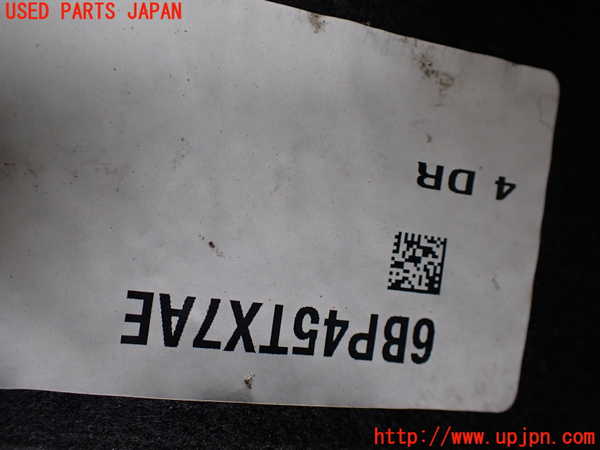 1UPJ-9237537771]ジープ・ラングラー アンリミテッド(JL20L)ラゲッジトレイ1 中古_5