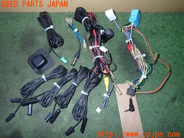 3UPJ=9237540565]スイフト スポーツ(ZC33S 2型)carrozzeria カロッツェリア AVIC-RW810-D メモリーナビ 2019年度版 リアカメラ付き 中古_3
