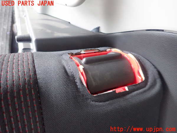 1UPJ-9237547385]スイフトスポーツ(ZC33S)リアシート 中古_3
