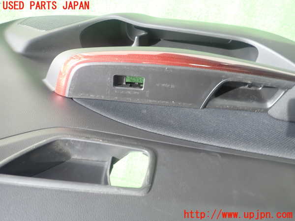 1UPJ-9237541264]スイフトスポーツ(ZC33S)左前ドア内張り 中古_2