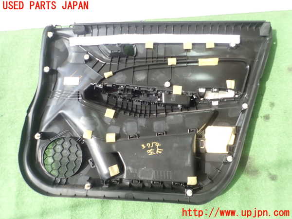 1UPJ-9237541264]スイフトスポーツ(ZC33S)左前ドア内張り 中古_3