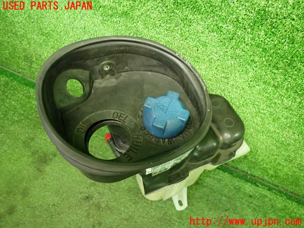 1UPJ-9237552410]ポルシェ・ボクスター(98667)ラジエータータンク 中古_4