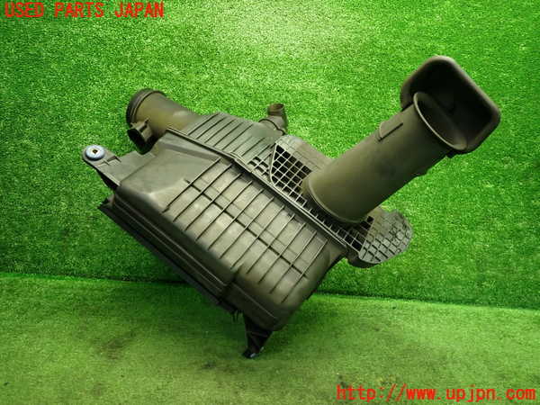 1UPJ-9237552560]ポルシェ・ボクスター(98667)エアクリーナーボックス 中古_2