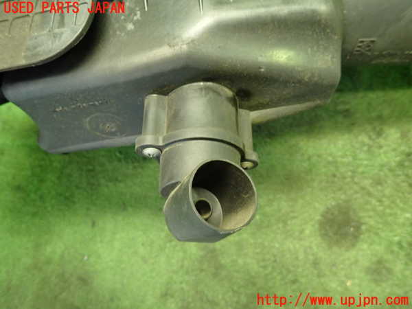 1UPJ-9237552560]ポルシェ・ボクスター(98667)エアクリーナーボックス 中古_5