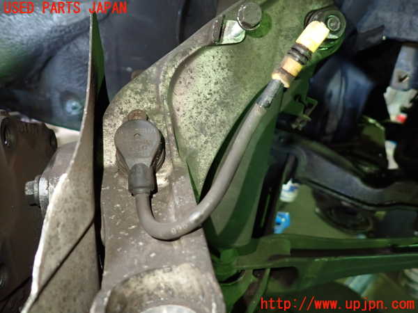 1UPJ-9237554290]ポルシェ・ボクスター(98667)右フロントナックルハブ 中古_3