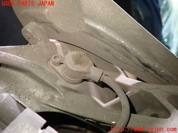 1UPJ-9237554300]ポルシェ・ボクスター(98667)右リアナックルハブ 中古_4