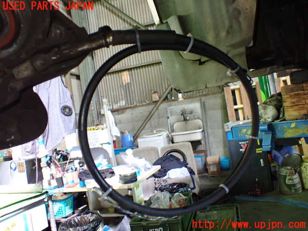 1UPJ-9237554305]ポルシェ・ボクスター(98667)左リアナックルハブ 中古_3