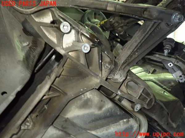 1UPJ-9237555285]ポルシェ・ボクスター(98667)フロントメンバー 中古_3