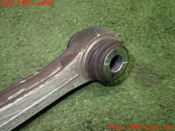 1UPJ-9237555325]ポルシェ・ボクスター(98667)右リアテンションロッド 中古_3