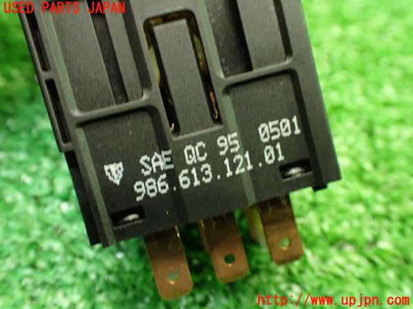 1UPJ-9237556290]ポルシェ・ボクスター(98667)ハザードスイッチ 中古_4