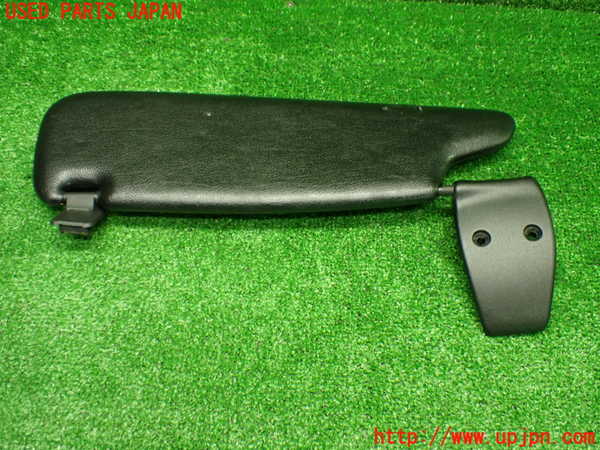 1UPJ-9237557625]ポルシェ・ボクスター(98667)室内サンバイザー右側 中古_2