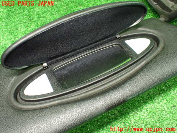 1UPJ-9237557625]ポルシェ・ボクスター(98667)室内サンバイザー右側 中古_3