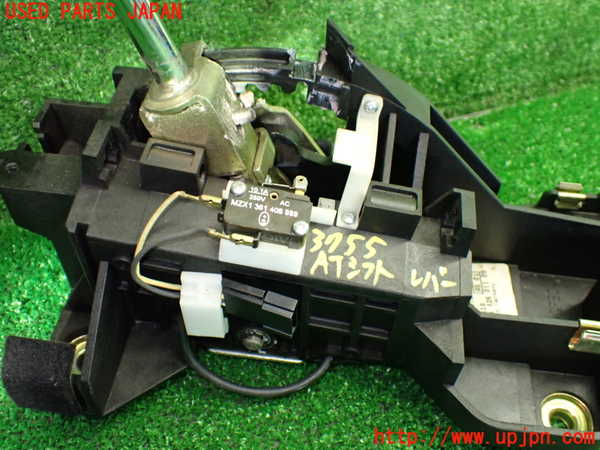 1UPJ-9237557555]ポルシェ・ボクスター(98667)ATシフトレバー 中古_4