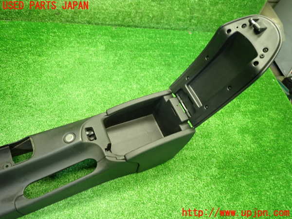 1UPJ-9237557540]ポルシェ・ボクスター(98667)センターコンソール ジャンク_3