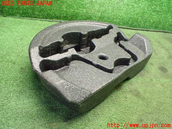 1UPJ-9237557771]ポルシェ・ボクスター(98667)ラゲッジトレイ1 中古_2