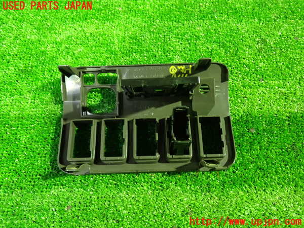 1UPJ-9237567692]アルファードG(ANH10W)内装トリム類2 中古_2