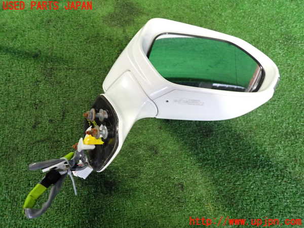 2UPJ-9237571210]クラウン ハイブリッド(AZSH20)右ドアミラー 中古_3